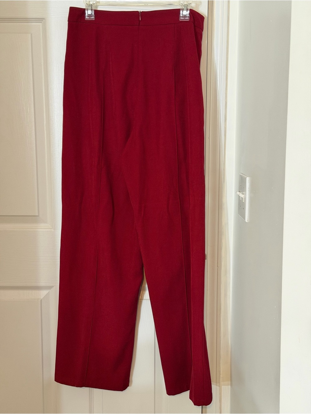 Draped High-Waist Wide-Leg Pants in Deep Red - Picture 3 of 4